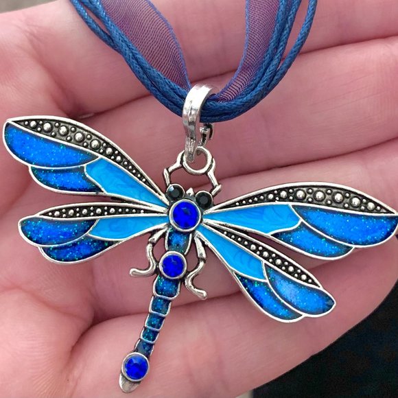 Spring Multicolor Dragonfly Rhinestone Pendant Organza Cord Adjustable Necklace - Picture 5 of 15